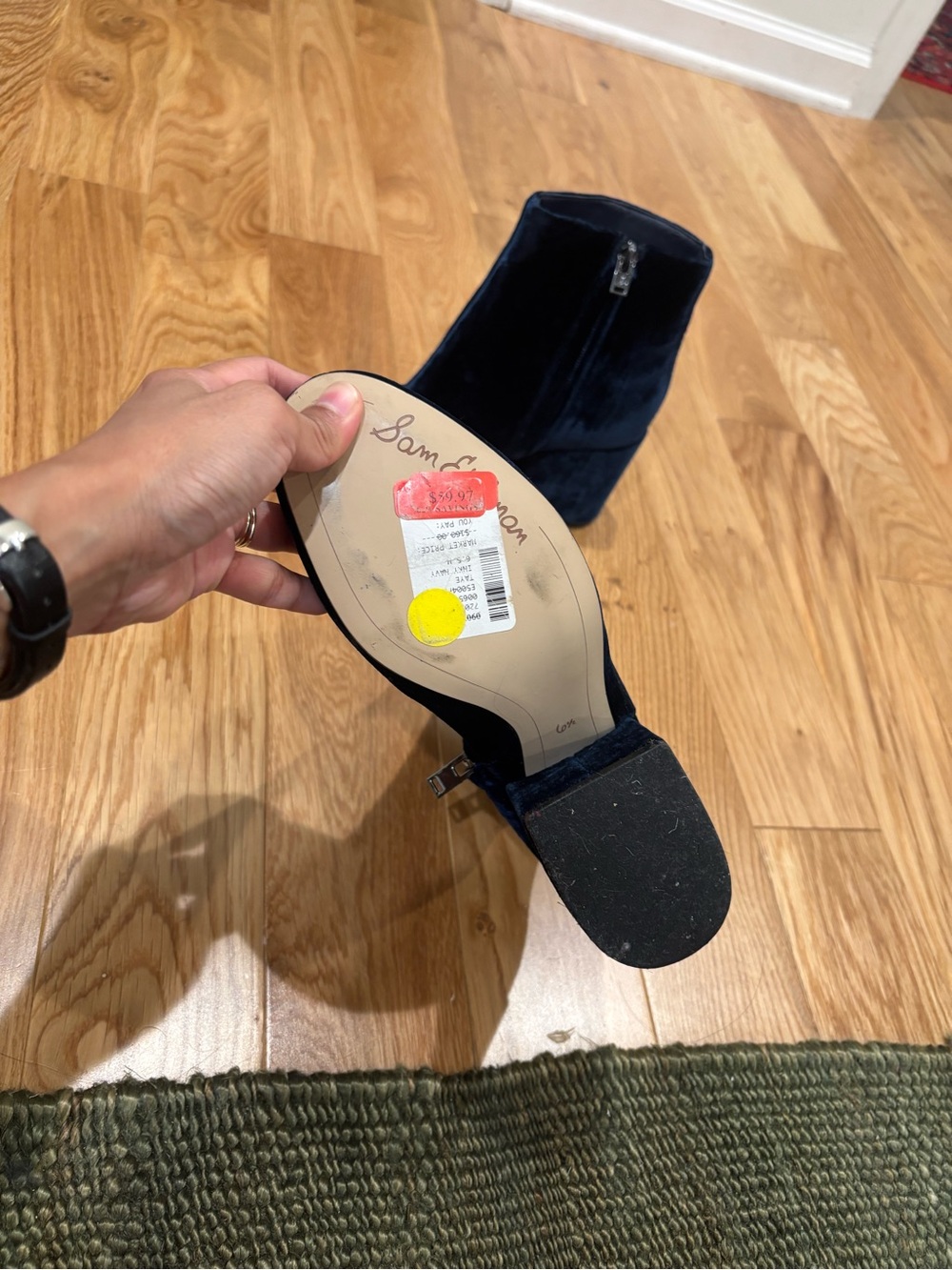 Sam Edelman Navy Velvet Booties size 6.5 - Picture 7 of 7
